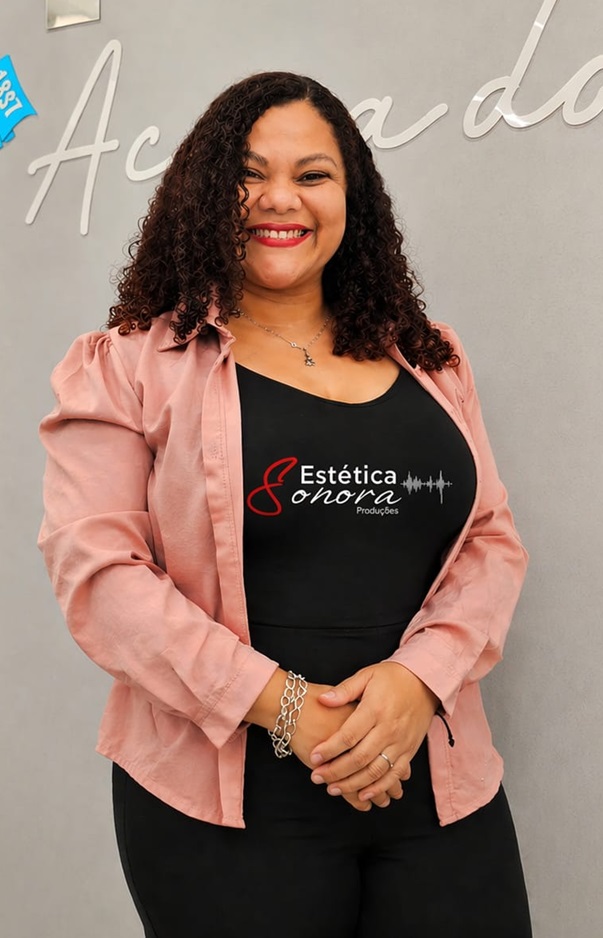 Ingrid Souza, produtora executiva da Estética Sonora